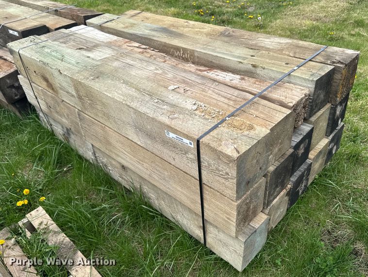 image for item EM3996 (15) wood beams