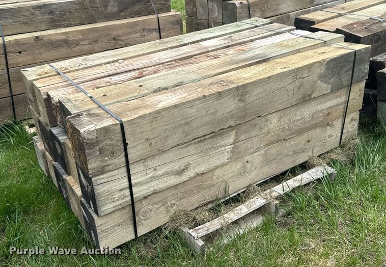 image for item EM3996 (15) wood beams