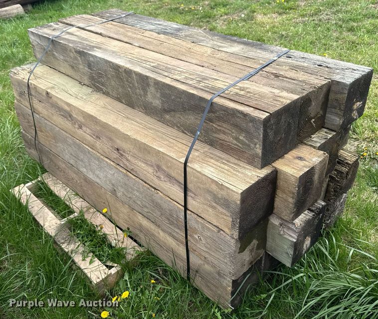 image for item EM3997 (15) wood beams