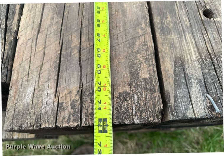 image for item EM3997 (15) wood beams