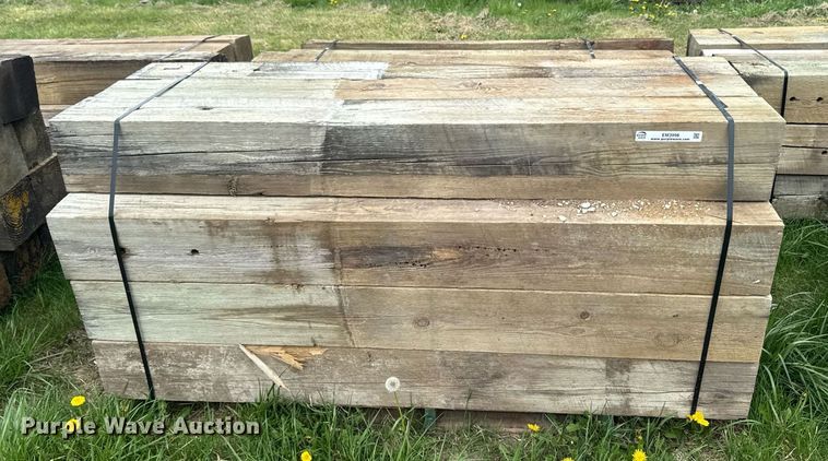 image for item EM3998 (15) wood beams