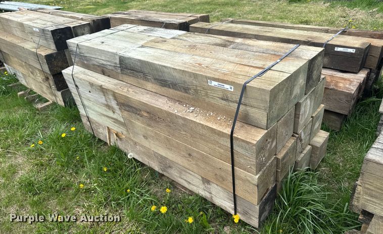 image for item EM3998 (15) wood beams