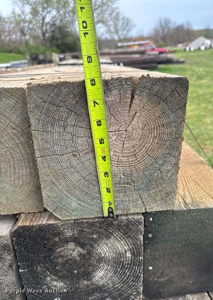 image for item EM4000 (15) wood beams