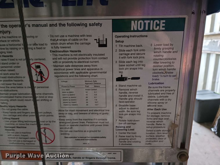 image for item EM7182 2007 Genie  GL-12 material lift