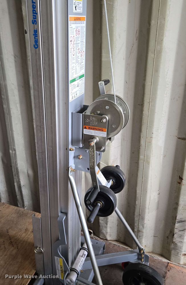 image for item EM7183 Genie  SLC-12 material lift 