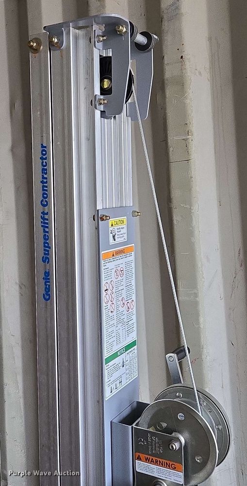 image for item EM7183 Genie  SLC-12 material lift 