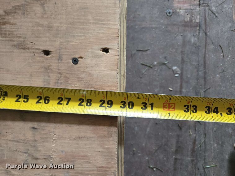 image for item EM7183 Genie  SLC-12 material lift 