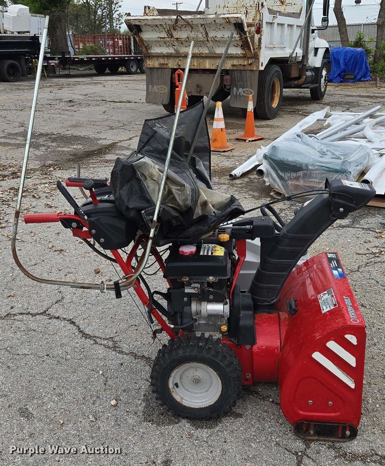 image for item EM7186 (2) snow blowers 