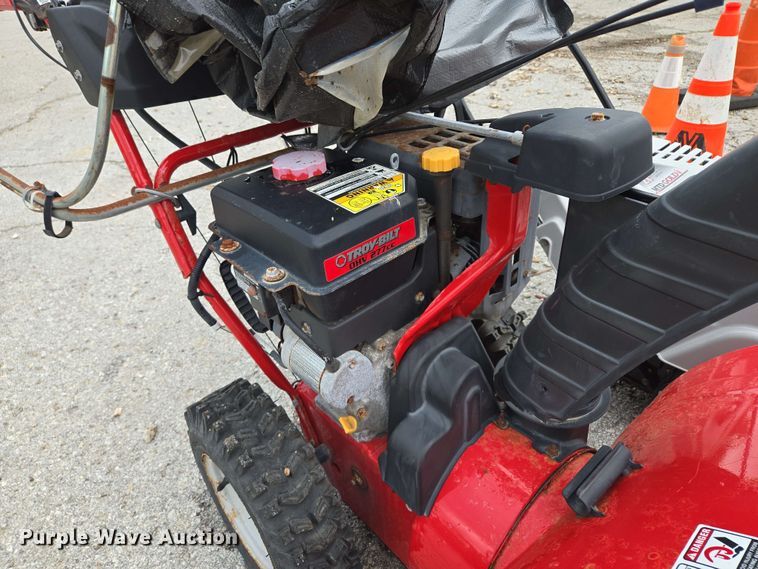 image for item EM7186 (2) snow blowers 