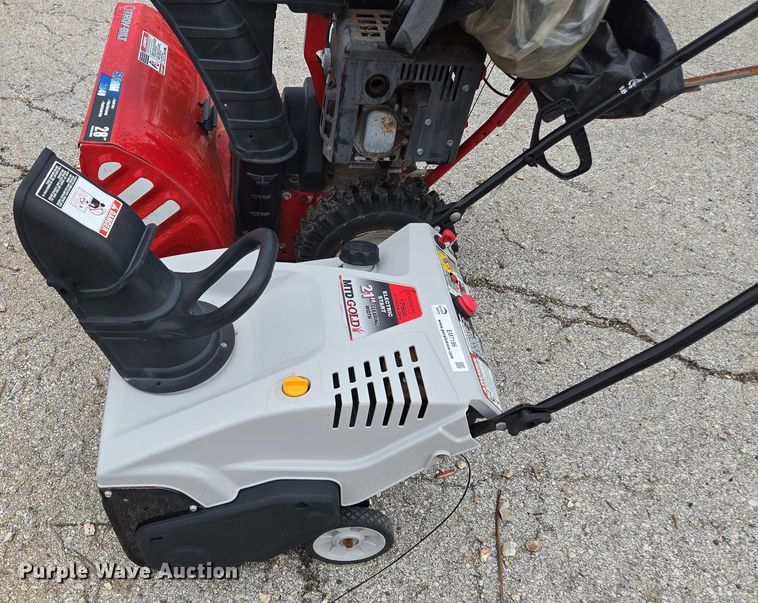 image for item EM7186 (2) snow blowers 