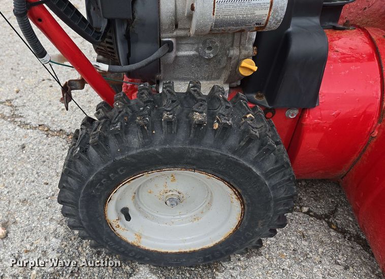 image for item EM7186 (2) snow blowers 