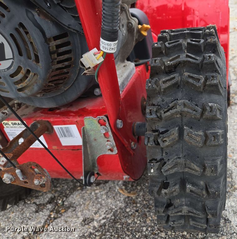 image for item EM7186 (2) snow blowers 