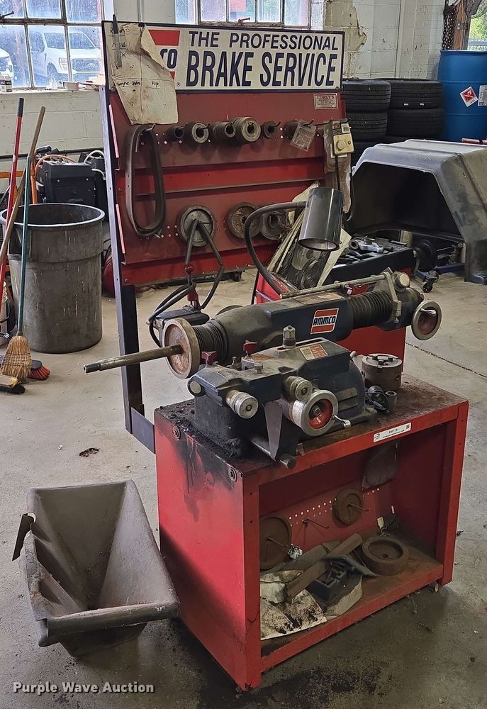 image for item EM7191 Ammco 4000 brake lathe 