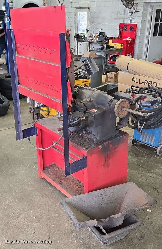 image for item EM7191 Ammco 4000 brake lathe 