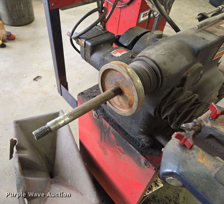 image for item EM7191 Ammco 4000 brake lathe 