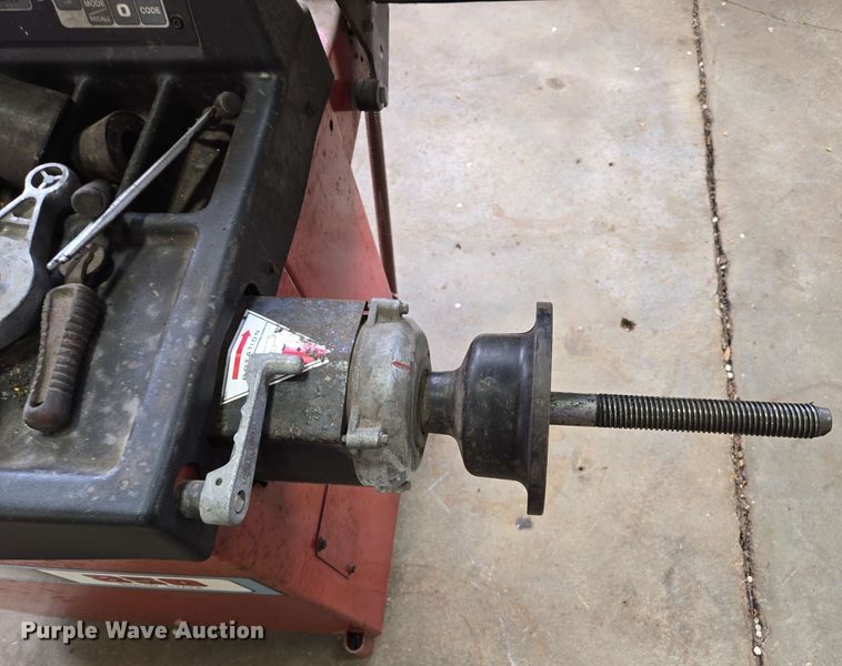 image for item EM7192 Coats Direct Drive  850 Solid State  tire machine