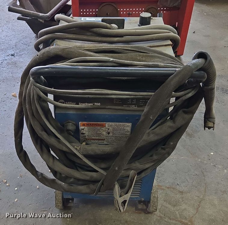 image for item EM7193 Miller  Spectrum 700 plasma cutter