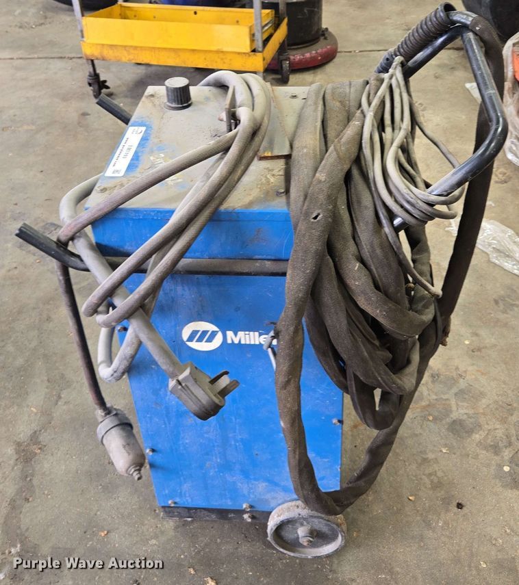 image for item EM7193 Miller  Spectrum 700 plasma cutter