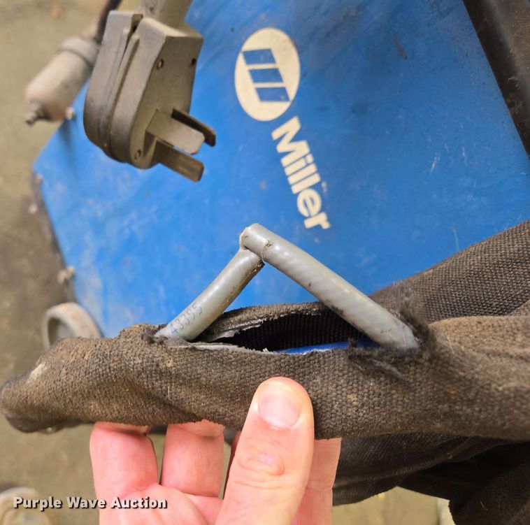 image for item EM7193 Miller  Spectrum 700 plasma cutter