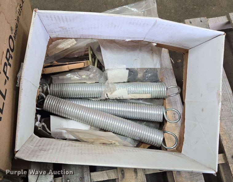 image for item EM7194 Street sweeper parts 