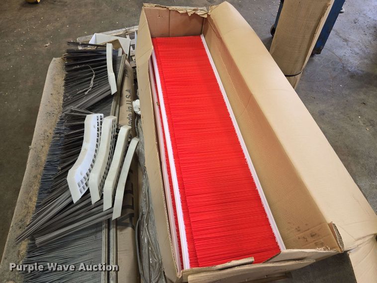 image for item EM7194 Street sweeper parts 