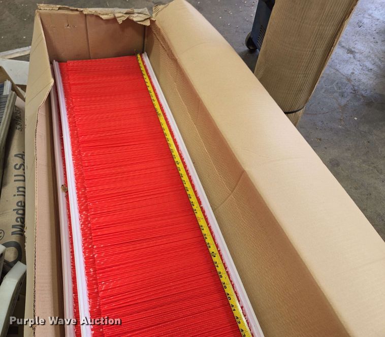 image for item EM7194 Street sweeper parts 