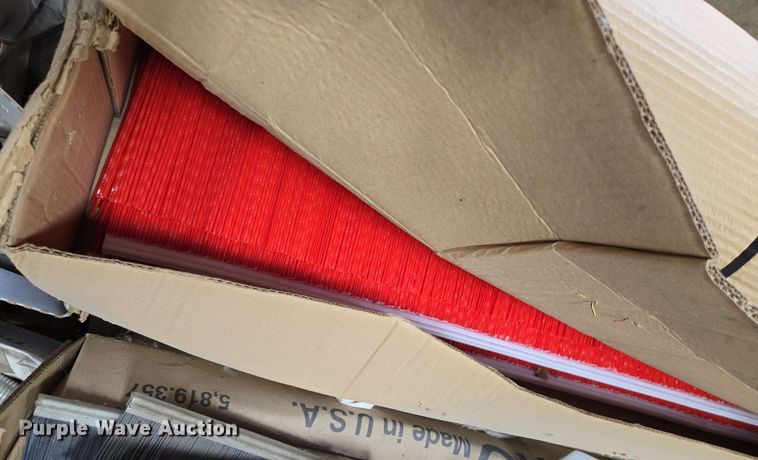 image for item EM7194 Street sweeper parts 