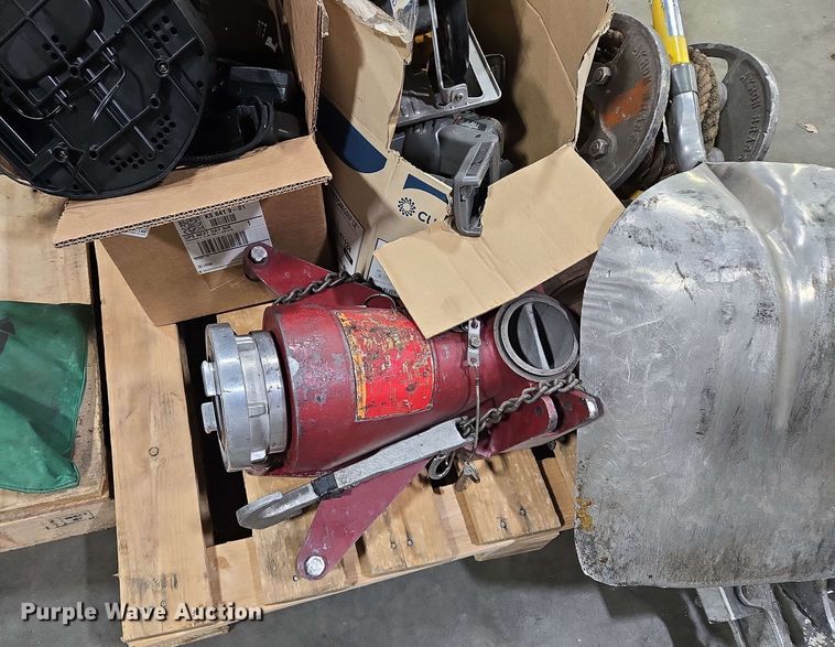 image for item EM7196 Fire fighting equipment 