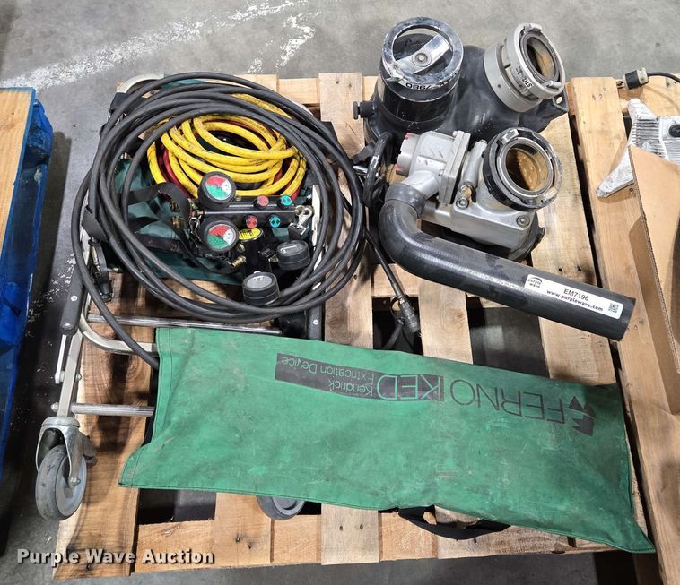 image for item EM7196 Fire fighting equipment 