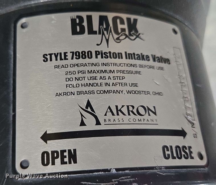 image for item EM7196 Fire fighting equipment 