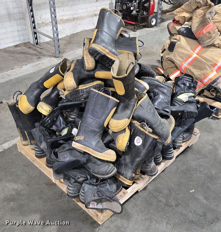 image for item EM7197 Fire fighting equipment