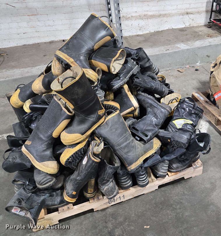 image for item EM7197 Fire fighting equipment