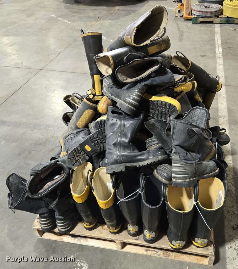 image for item EM7197 Fire fighting equipment