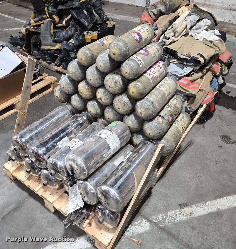 image for item EM7198 Fire fighting equipment