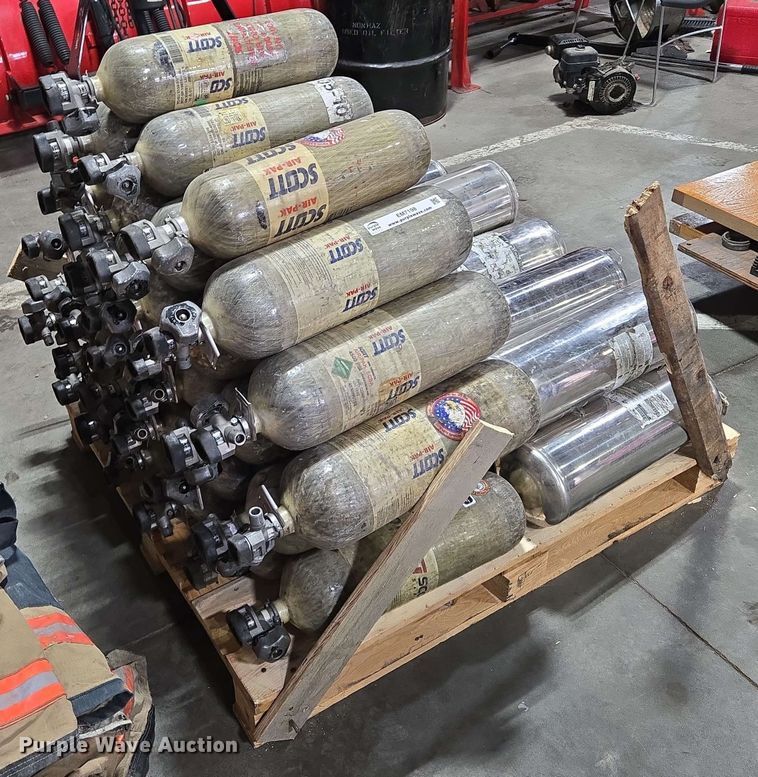 image for item EM7198 Fire fighting equipment