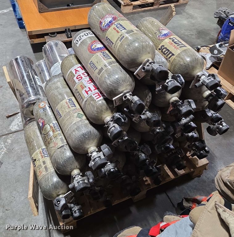 image for item EM7198 Fire fighting equipment