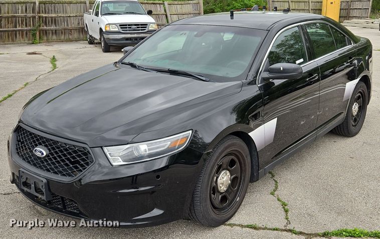 image for item EM7202 2015 Ford  Taurus Police Interceptor 