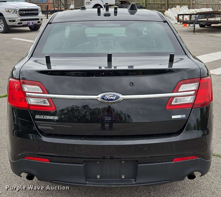 image for item EM7202 2015 Ford  Taurus Police Interceptor 