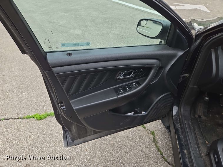 image for item EM7202 2015 Ford  Taurus Police Interceptor 