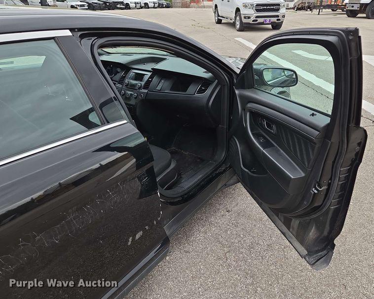 image for item EM7202 2015 Ford  Taurus Police Interceptor 