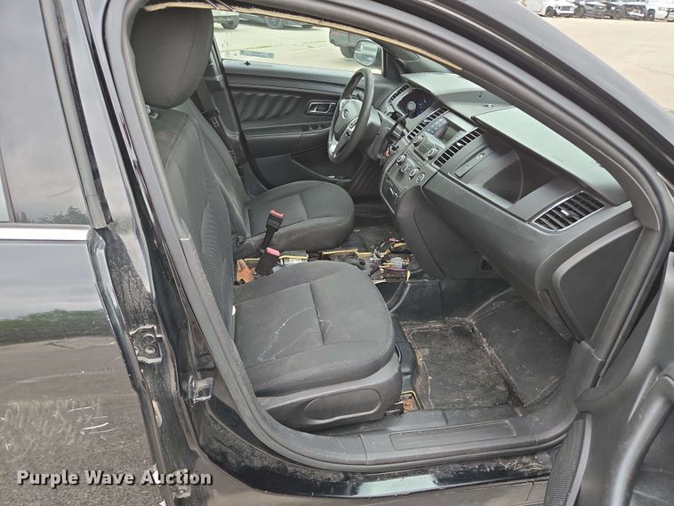 image for item EM7202 2015 Ford  Taurus Police Interceptor 