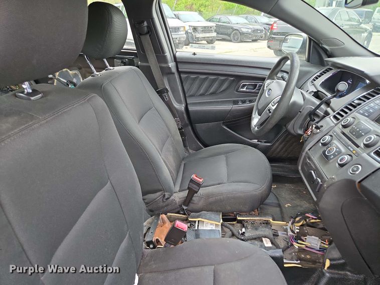 image for item EM7202 2015 Ford  Taurus Police Interceptor 