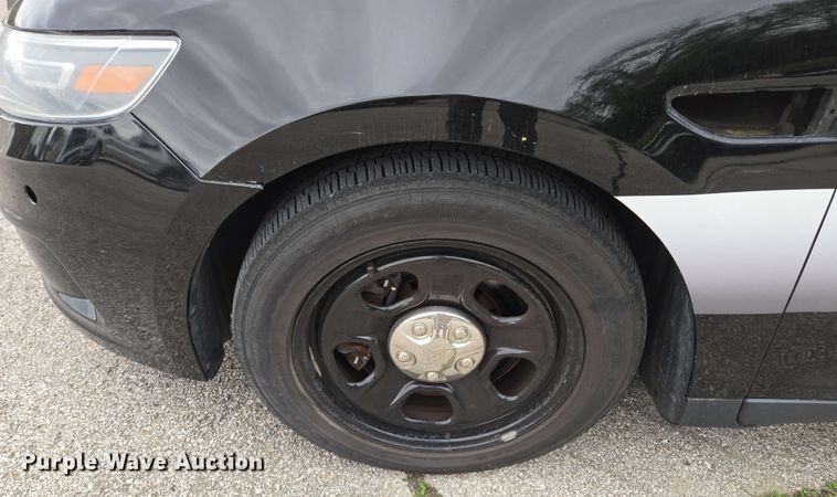 image for item EM7202 2015 Ford  Taurus Police Interceptor 