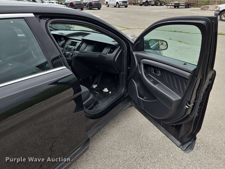 image for item EM7203 2014 Ford  Taurus Police Interceptor  