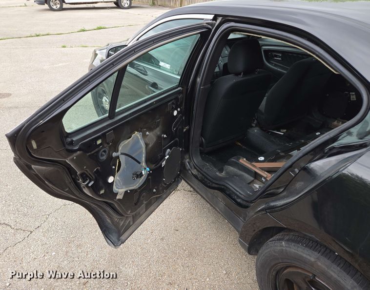 image for item EM7203 2014 Ford  Taurus Police Interceptor  