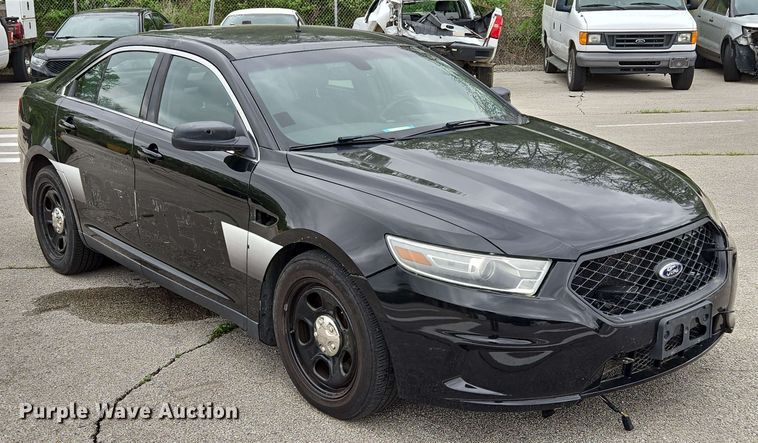 image for item EM7204 2013 Ford  Taurus Police Interceptor 