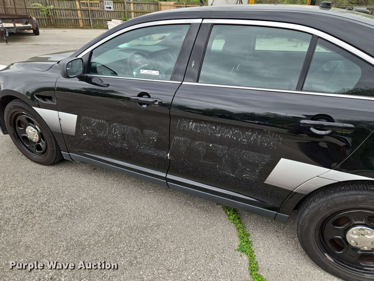 image for item EM7204 2013 Ford  Taurus Police Interceptor 