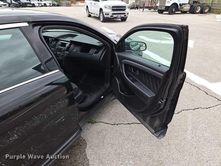 image for item EM7204 2013 Ford  Taurus Police Interceptor 