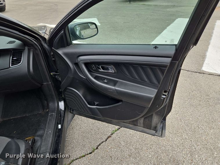 image for item EM7204 2013 Ford  Taurus Police Interceptor 