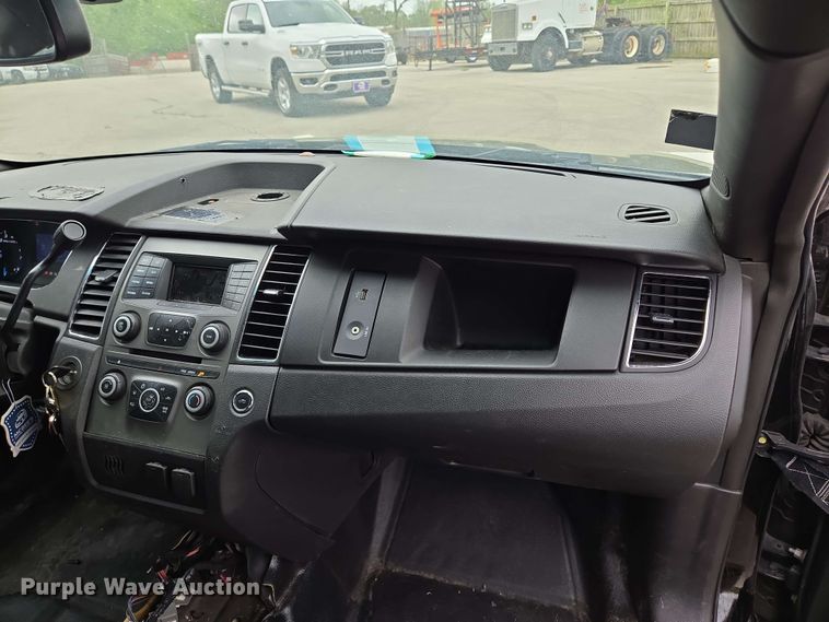 image for item EM7204 2013 Ford  Taurus Police Interceptor 